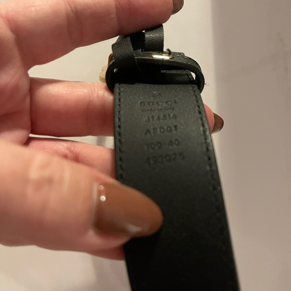 Authentic Gucci leather belt with Double G buckle, sz 29 US waist, worn 2 x - Picture 9 of 16